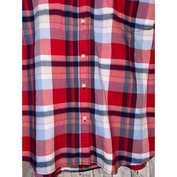St. Johns Bay Women's Classic Red Navy Plaid Sleeveless Button Shirt 3X - Picture 3 of 7